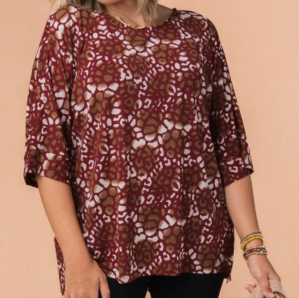 Dear Scarlett Burgundy and White Patterned Blouse
